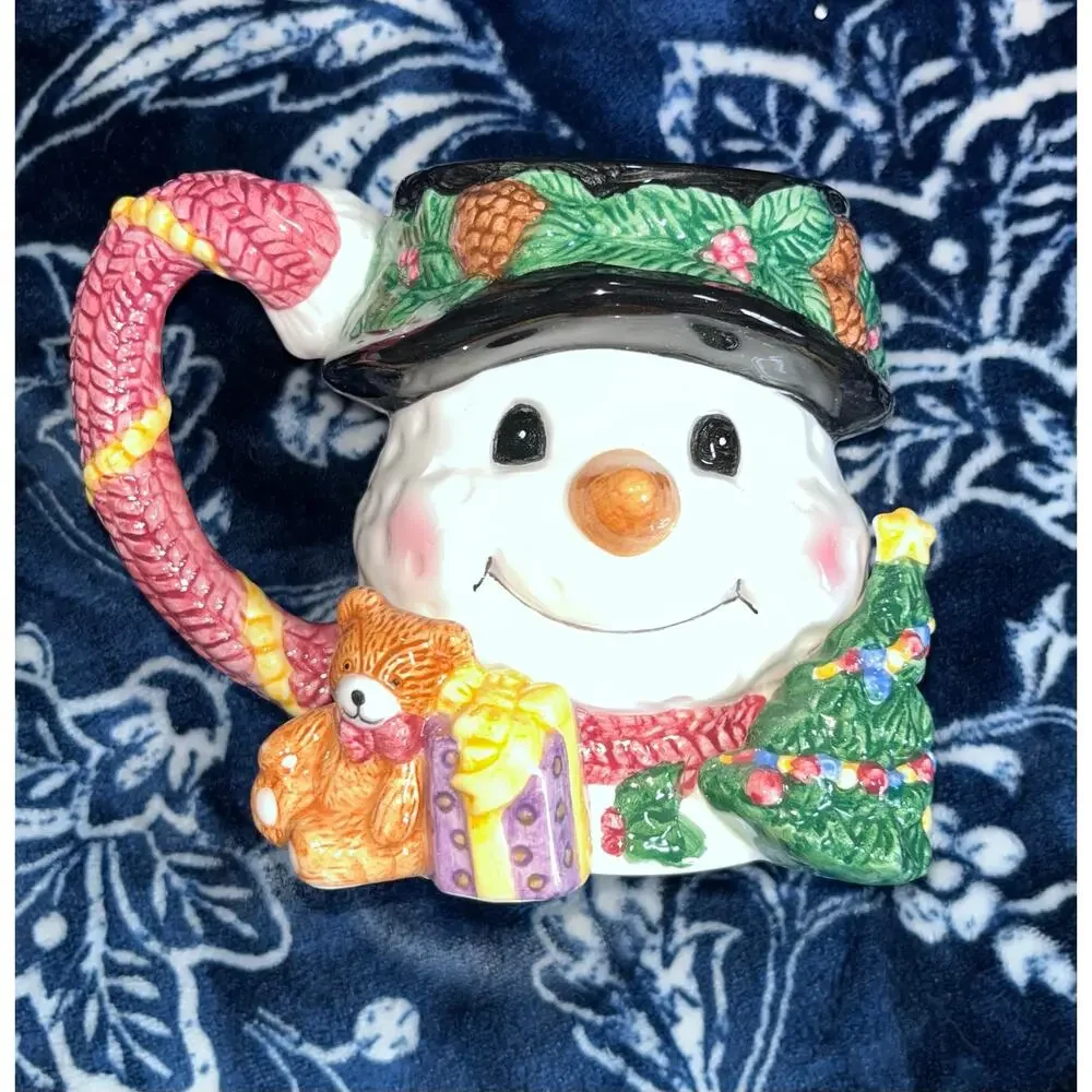 Vintage Alco Industries hand-painted Ceramic 3D Snowman Christmas Coffee Mug